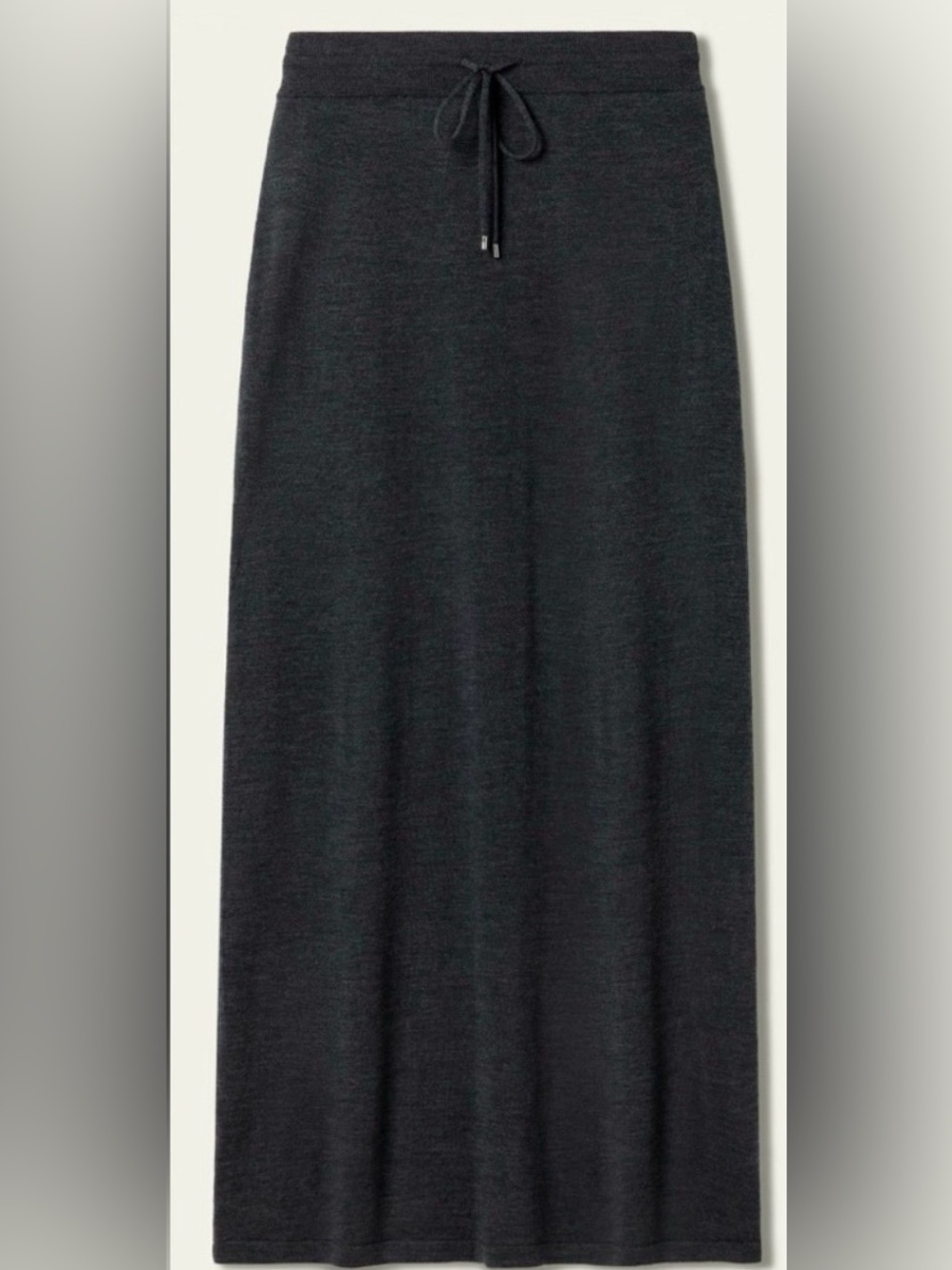 La Relaxed Black Luxe Skirt with Drawstring Waist